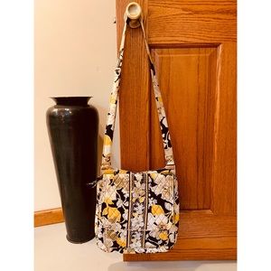 Vera Bradley Cross body
